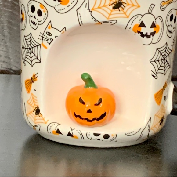 Jack O’Lantern Pumpkin Hand Painted Figural Halloween Mug - Picture 2 of 14